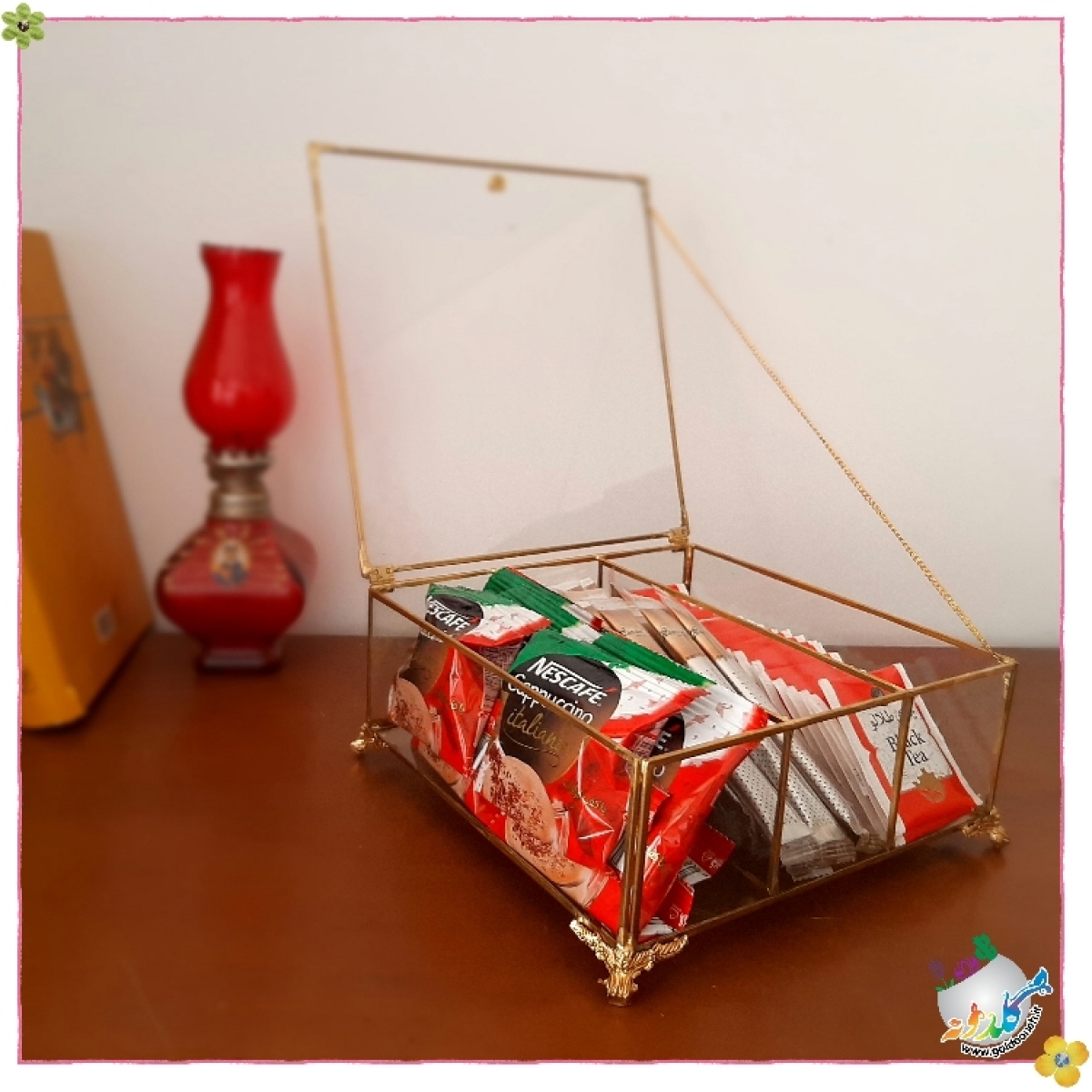 باکس شیشه ایی سه خانه جای تیبگ